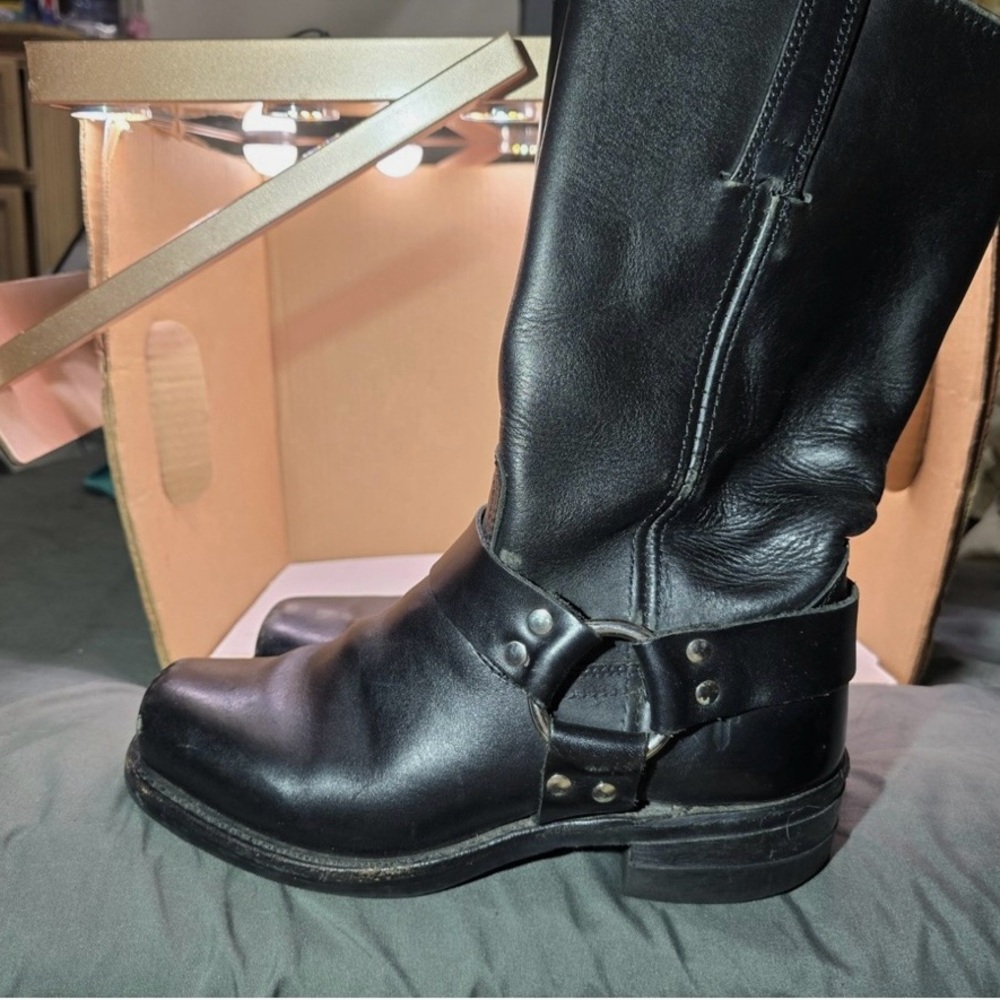 Frye Black Leather Biker Harness Boots in size 7M